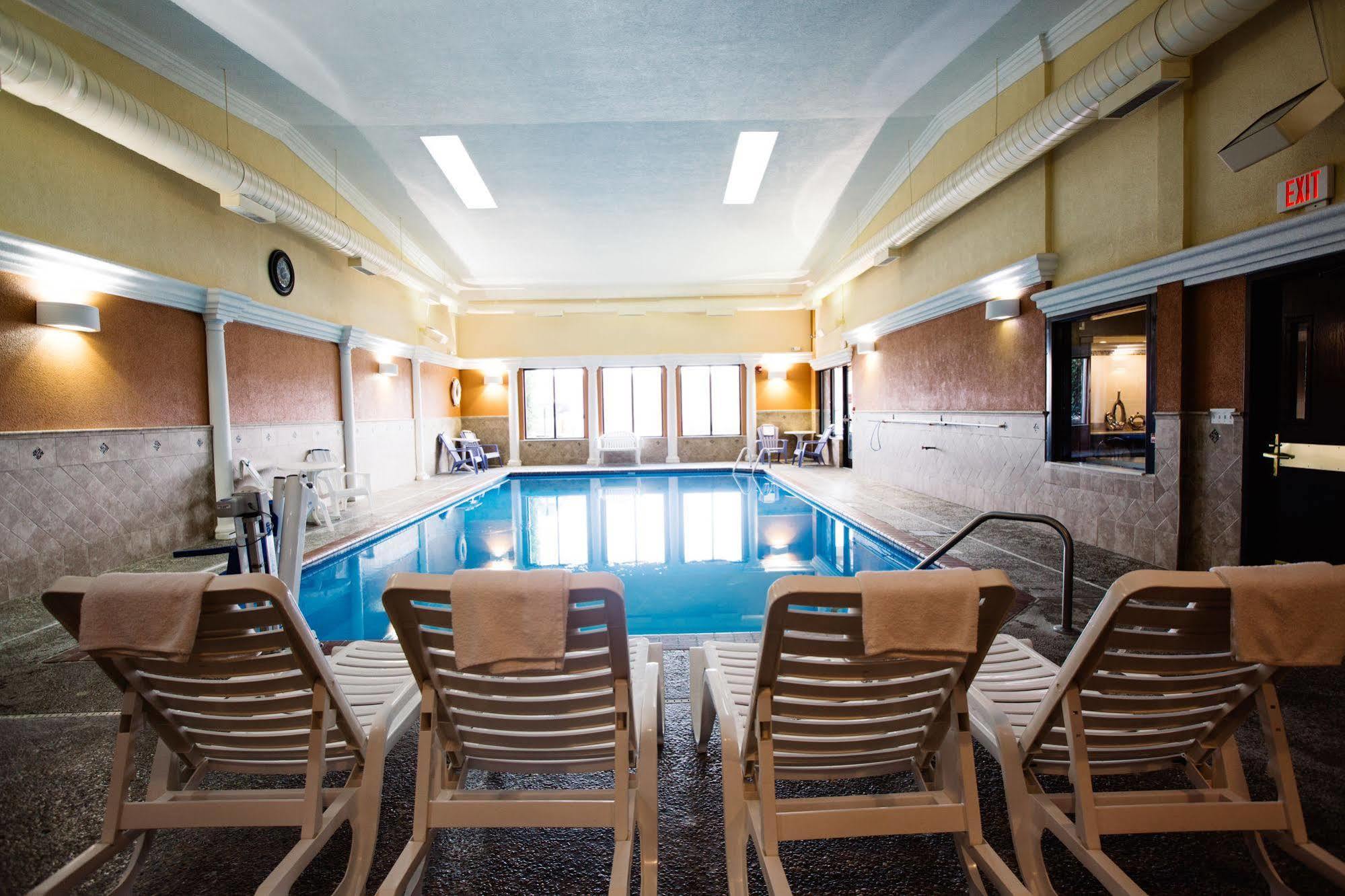 Days Inn By Wyndham Minot Exteriér fotografie