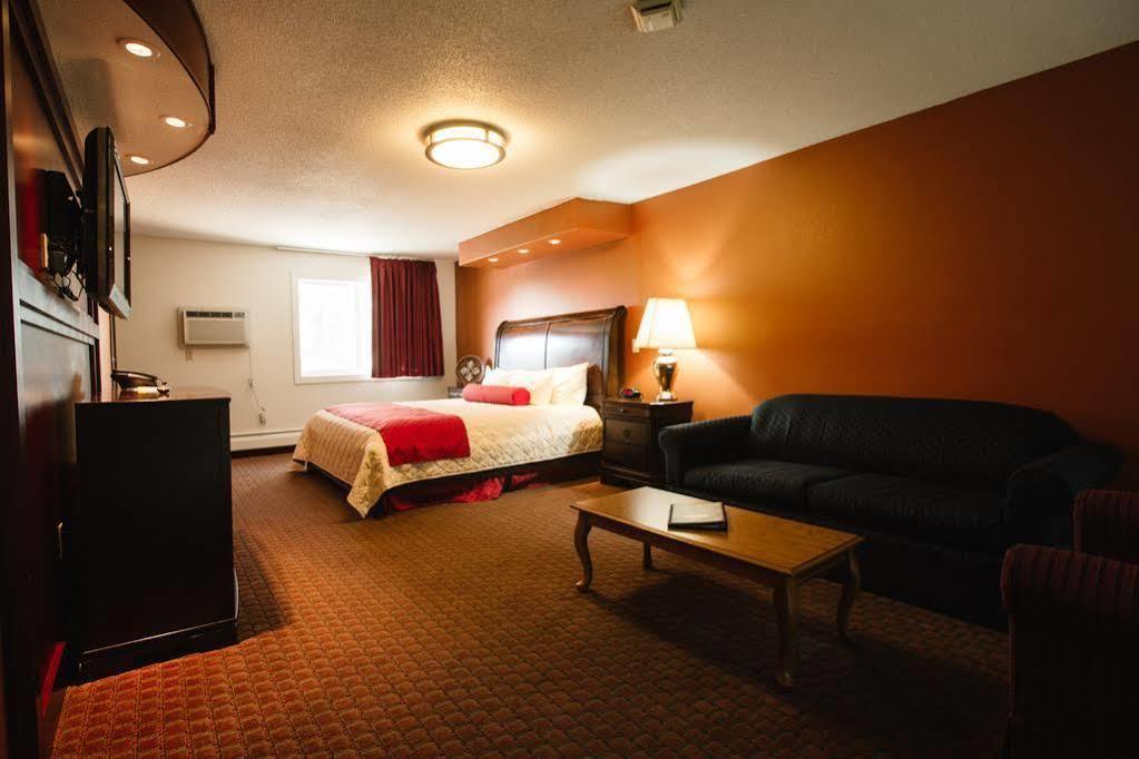 Days Inn By Wyndham Minot Exteriér fotografie